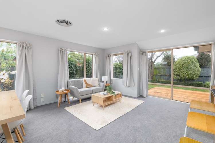 62 Kotuku Crescent Woolston_6