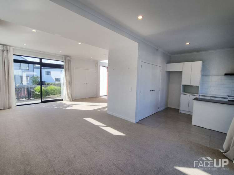 9 Frank Gill Road Hobsonville_5
