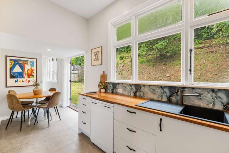 95 Glen Road The Glen_17