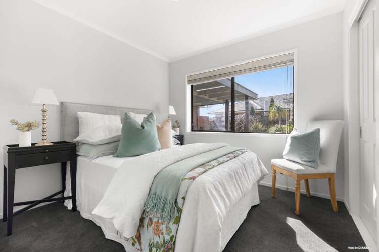 10 Carriage Close Northpark_12