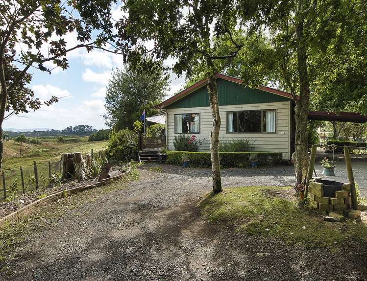 32 Hunter Road Pukekawa_2