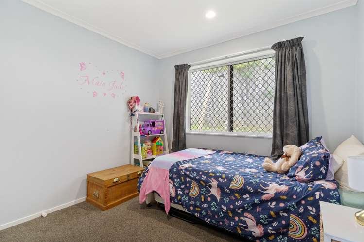 20 Exotic Place Massey_16