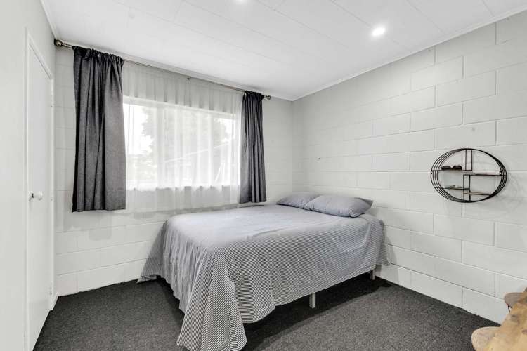 171 Parklands Avenue Bell Block_25