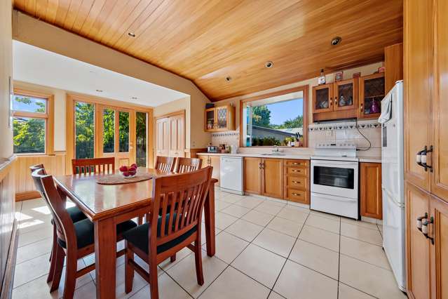 4 Kowhai Terrace Saint Martins_3