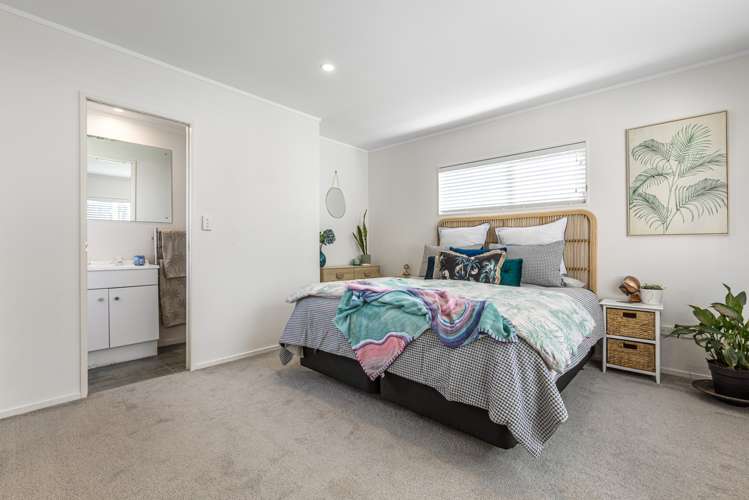 2/46 La Trobe Street Pakuranga Heights_15