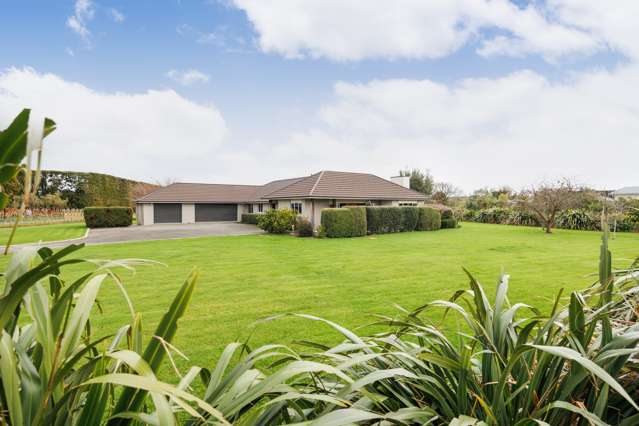 65 Reid Line West Feilding_1