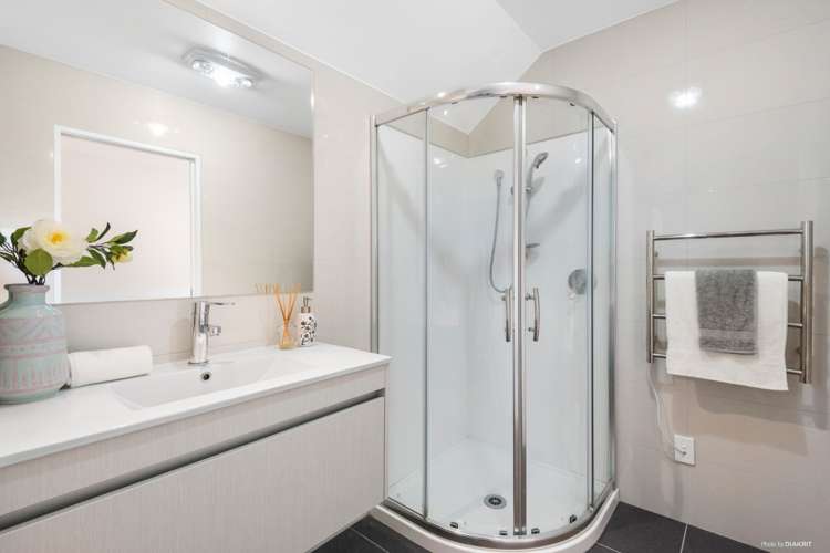 17 Sunshine Boulevard 1793_10