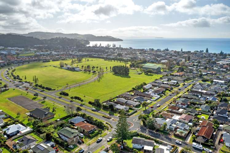 99 Florence Avenue Orewa_18