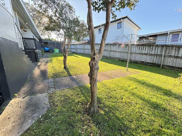 51 Rua Road Glen Eden_18