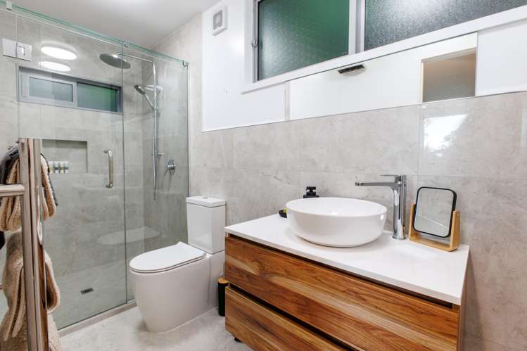 215 Ohiwa Beach Road Waiotahe_13