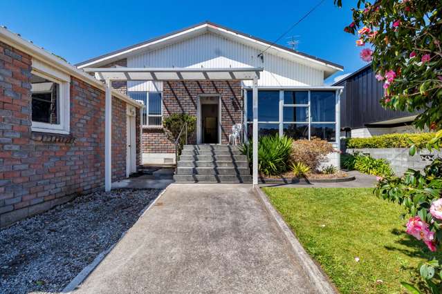 COVETED ADDRESS, LIFESTYLE AND VERSATILITY