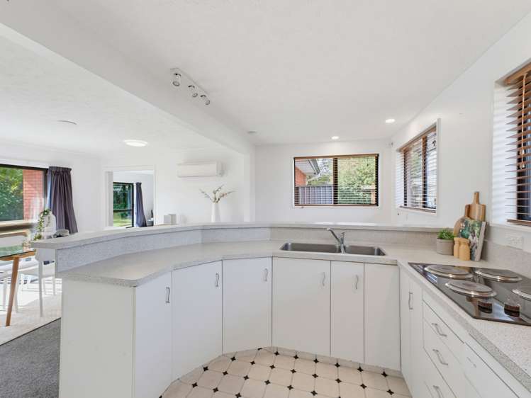 52 Valecrest Avenue_5