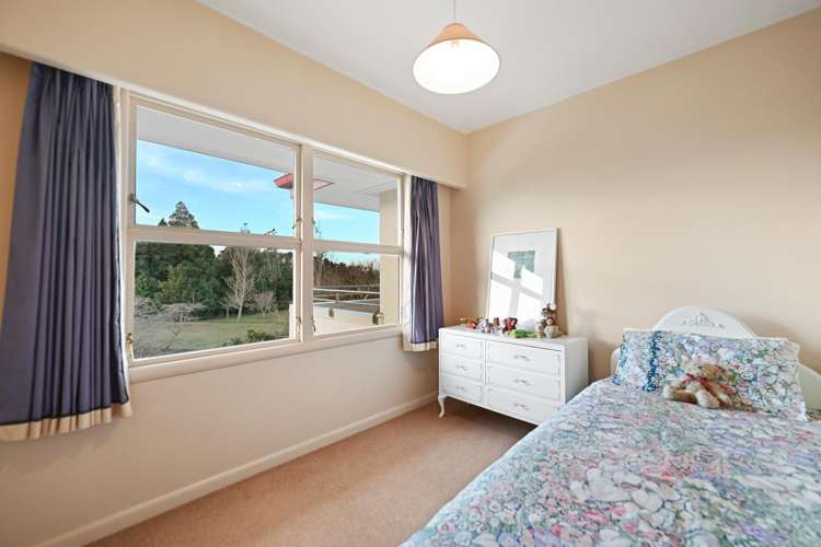 148 Lake Crescent Hamilton Lake_21