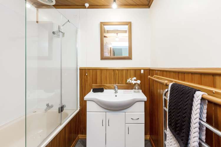 2a Bentinck Street Wallaceville_12