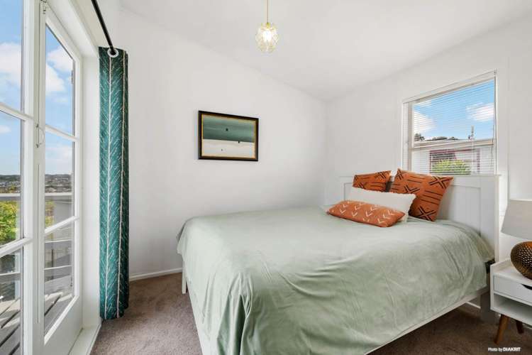 1/592 East Coast Road Pinehill_10