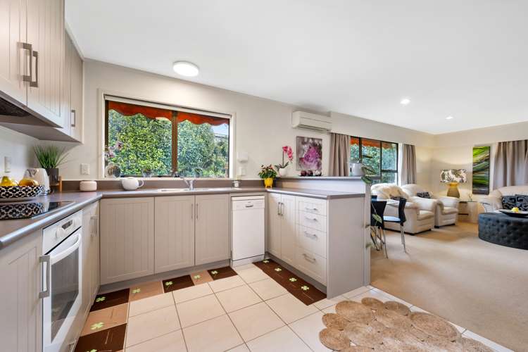 1/119 Glenmore Road Sunnyhills_6
