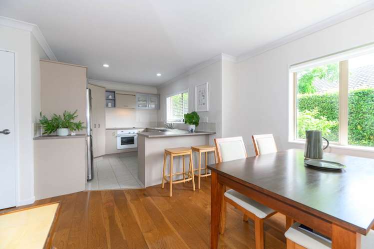 44/1 Piriti Drive Te Atatu Peninsula_8