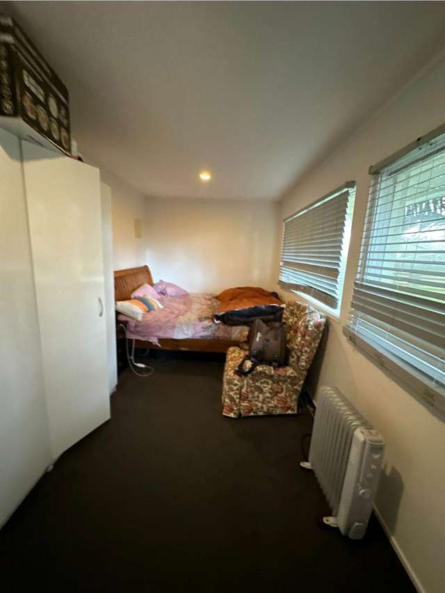D/6 Wesley Avenue Mt Albert_1