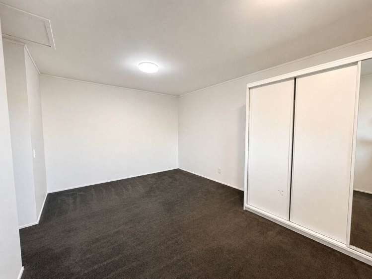3/98 Roberts Road Te Atatu South_8
