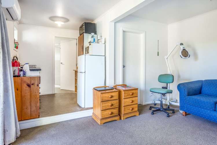 34 Sievers Grove Cannons Creek_16