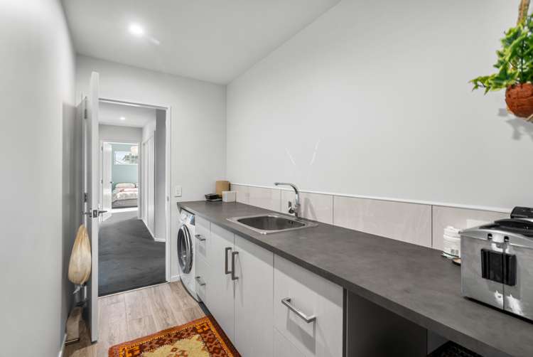 9 Halpin Drive Lincoln_17