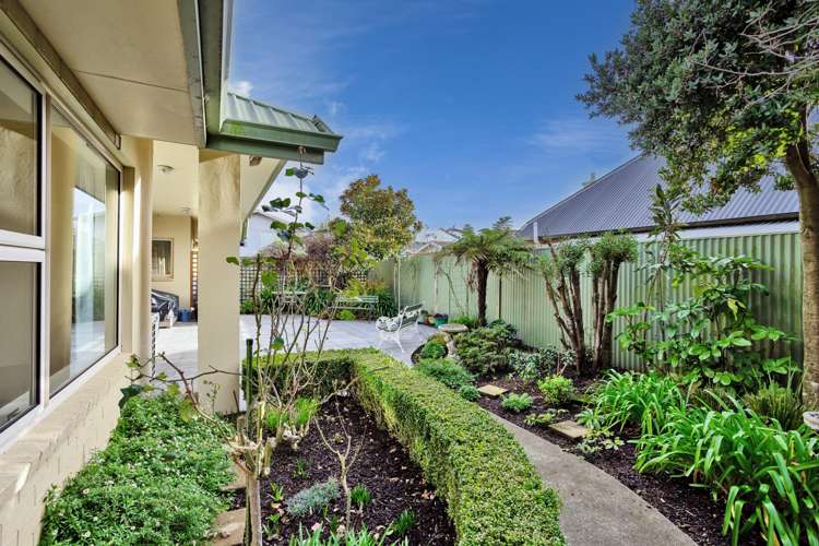 310 Herbert Street Windsor_18