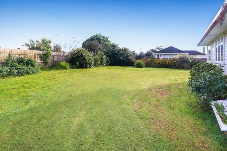 16 London Street Te Atatu Peninsula_9