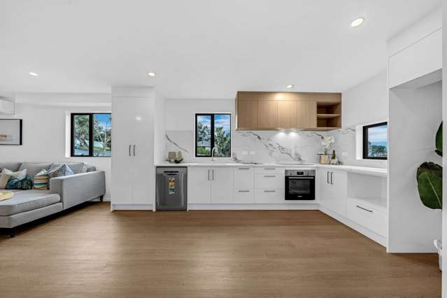 13C Kemp Road Massey_2