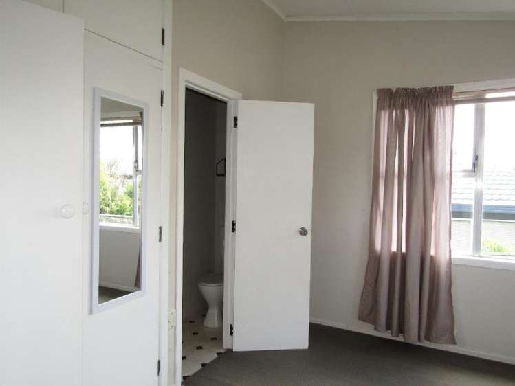172B Spa Road 11210_7