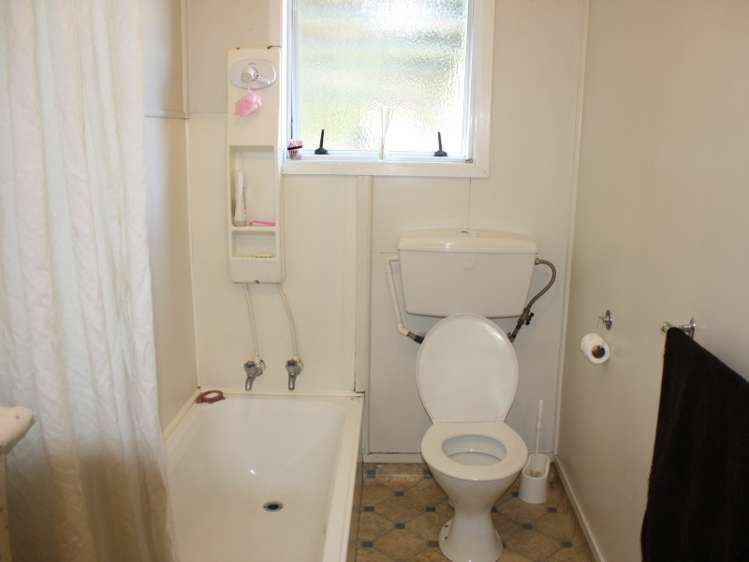 11 Tyndall Street Pahiatua_7