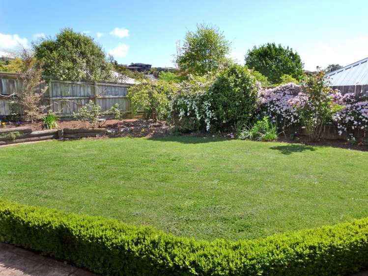 21 Aston Place Richmond_17