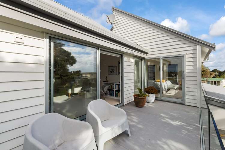 5 Wharemauku Road Raumati Beach_15