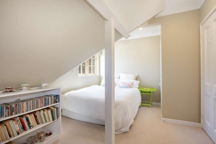 43 Simla Crescent Khandallah_21