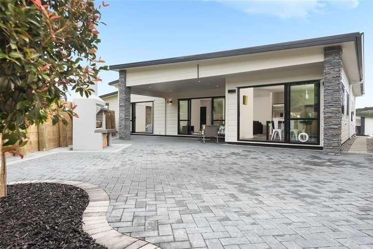  39 Rochfort Crescent Pyes Pa_14