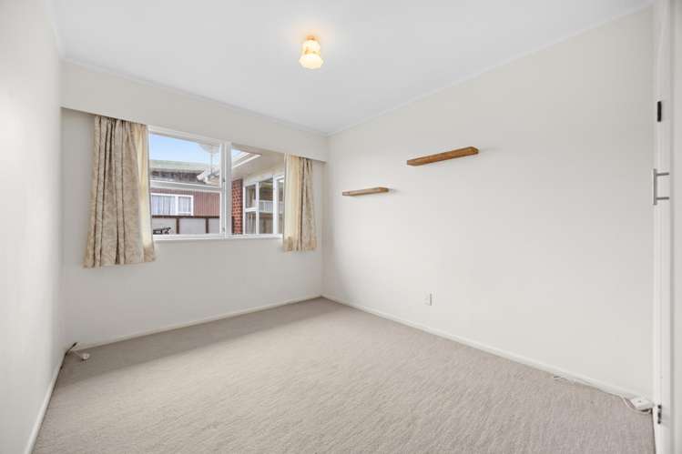 44 Ellesmere Crescent Pakuranga Heights_9