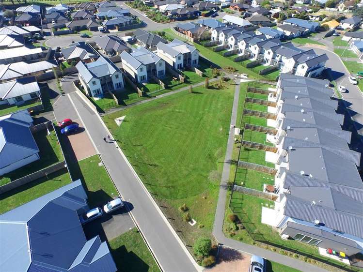 31 Eric Adam Way Linwood_12