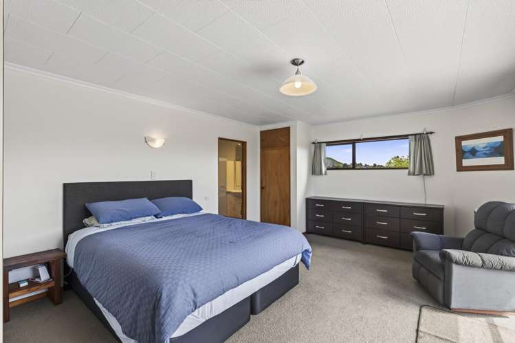 438 Alfred Road Egmont Village_23