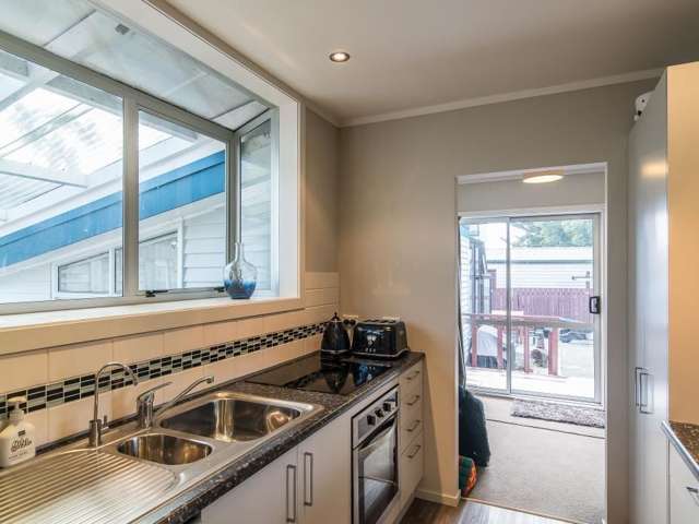 7a Gray Avenue Paraparaumu Beach_2