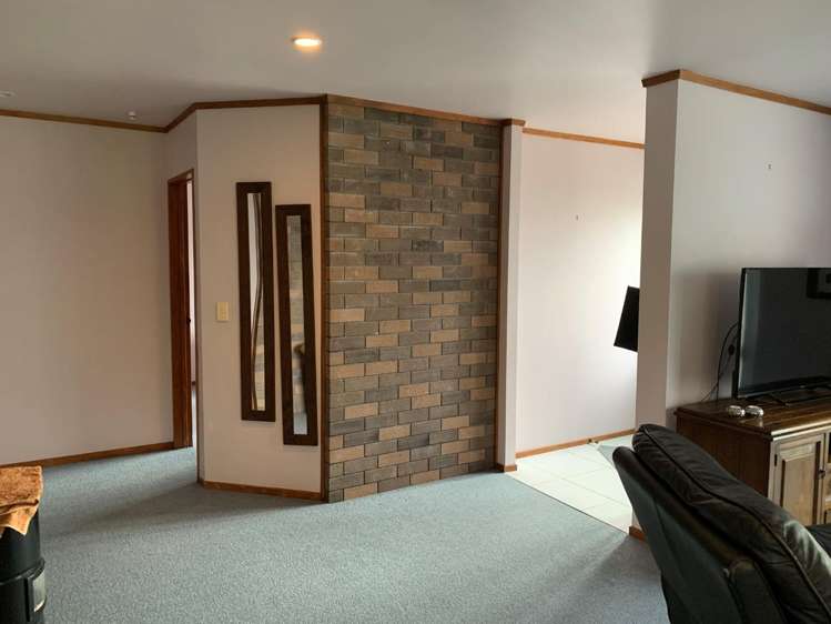 32 Halcione Close 2743_7