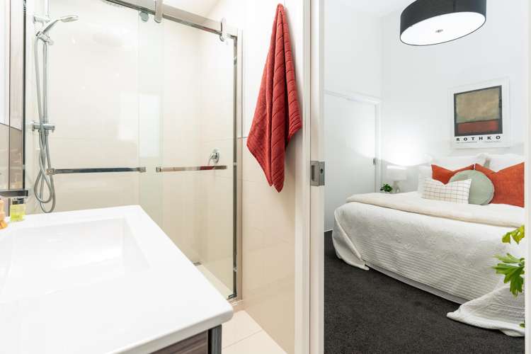 49 Bassett Road Johnsonville_23