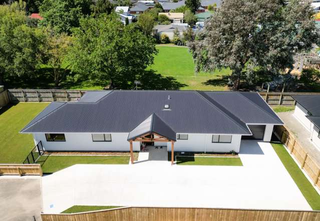 3 BEDROOM - FEILDING