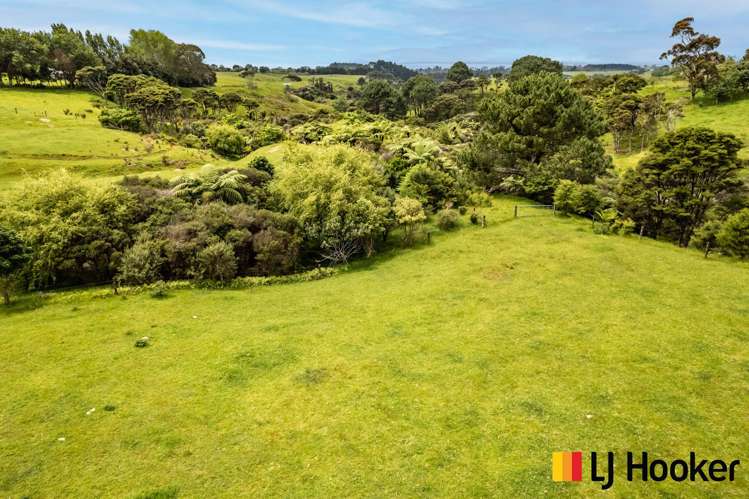 35 Awhitu Central Road Awhitu_1