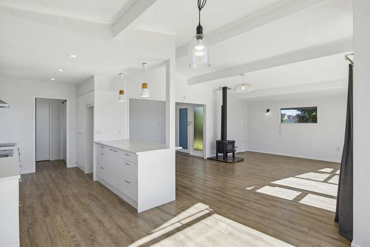 32 Sylvan Avenue Waikanae_13