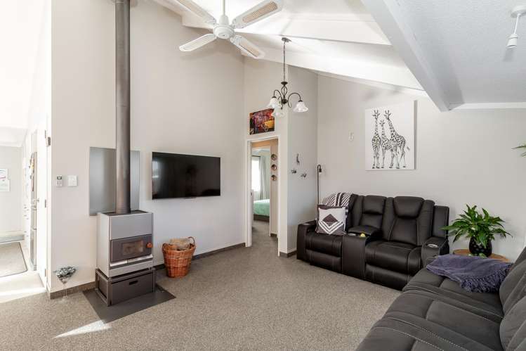 4/35 Georges Drive_4