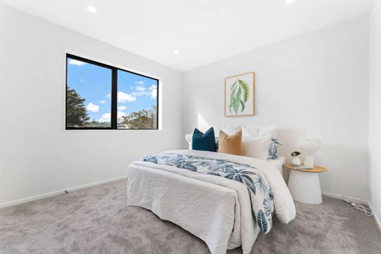 74b Riverpark Crescent Henderson_17