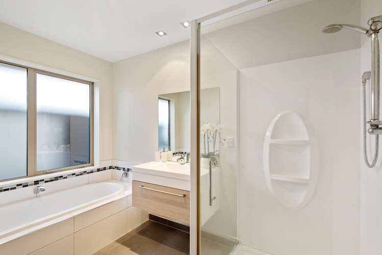 9 Hasendene Drive Lincoln_20