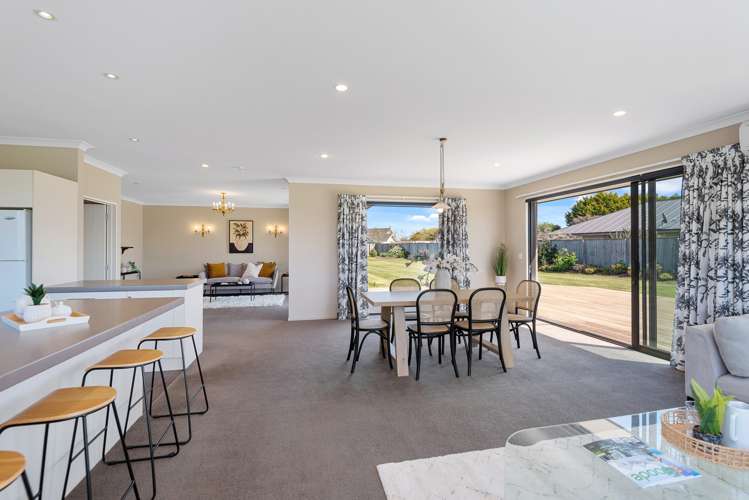 17 Stables Drive Lincoln_7