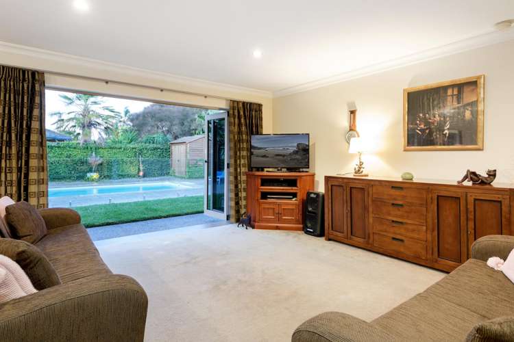 10 Coles Cove Papamoa_4
