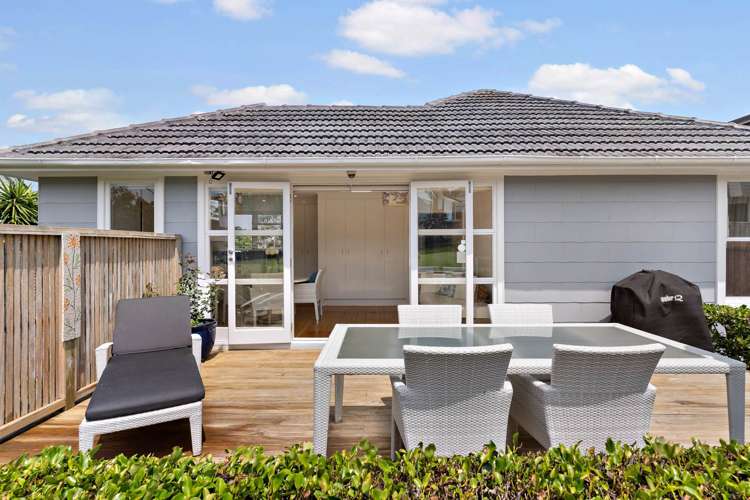 16 Clairville Crescent Wai O Taiki Bay_19