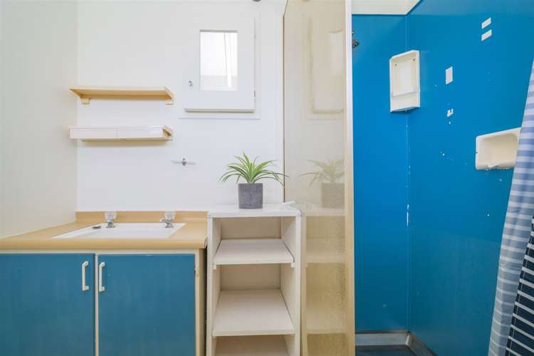 27 Hornsea Road Tairua_14